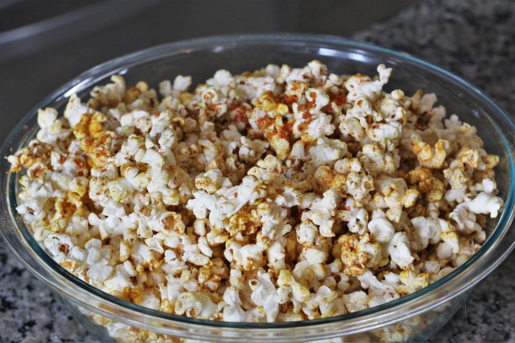 popcorn with the spices added